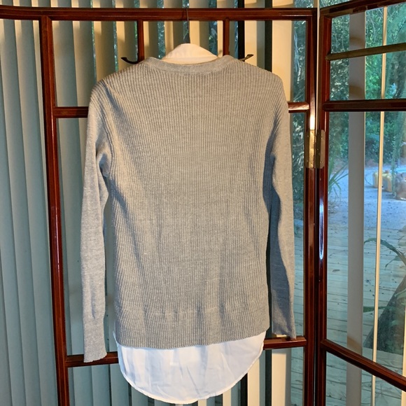 VERA WANG SWEATER - Picture 2 of 9